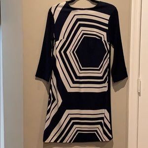 Ann Taylor Dress, worn once. Excellent condition.